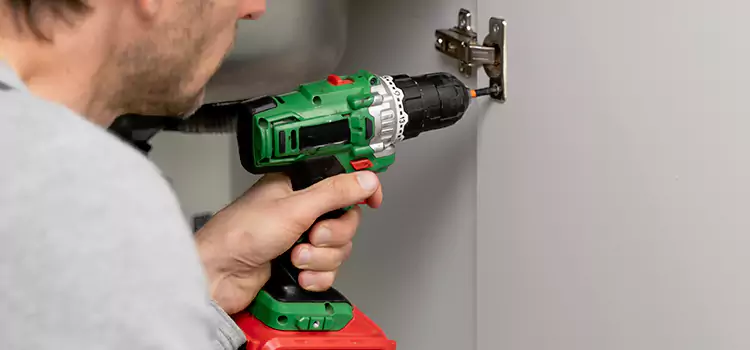 Commercial Door Hinge Repair Coeur d'Alene